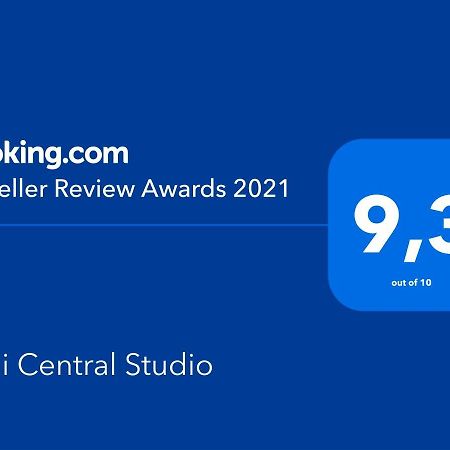 Mini Central Studio Салоники Экстерьер фото