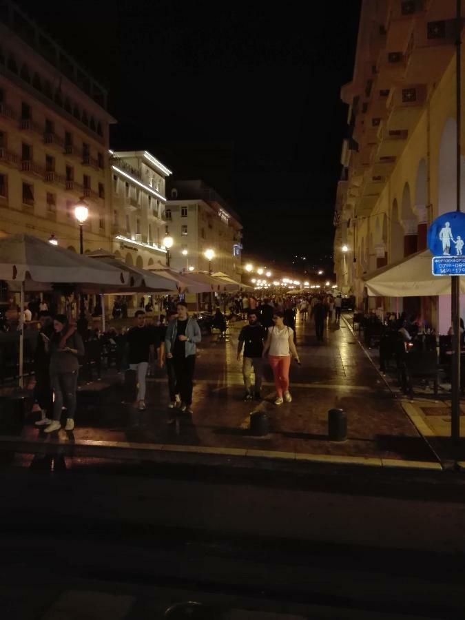 Mini Central Studio Салоники Экстерьер фото